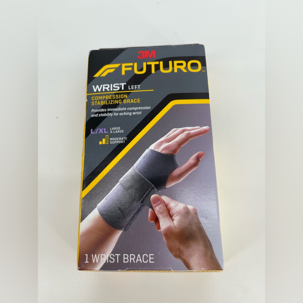 Futuro Wrist Brace Left Hand